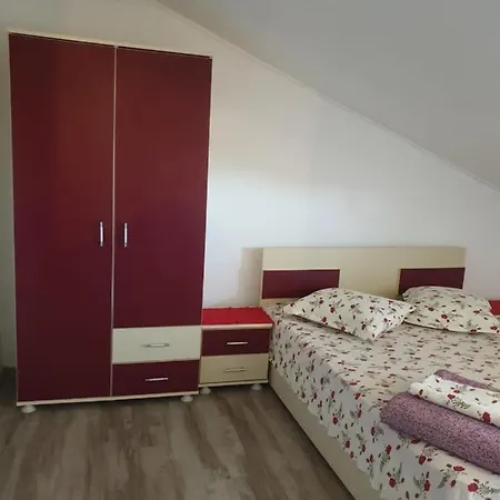 Casa Di Madi 3* Доуэ-Май