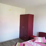 Casa Di Madi Pensjonat Două Mai
