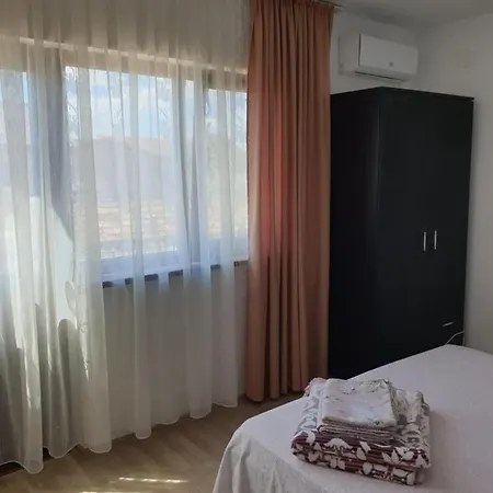 Pensiune Casa Di Madi 3*