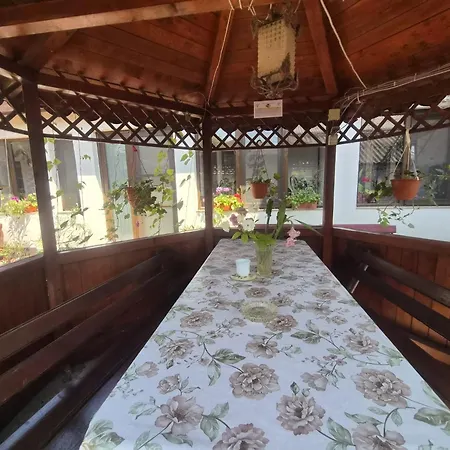 Casa Di Madi Pensiune